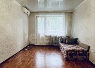 Продается 2-ком. квартира, 43.7 м2, Липецк, 15-й микрорайон, 26