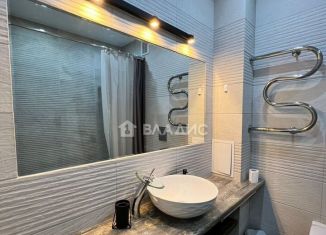 Продаю однокомнатную квартиру, 33.4 м2, Калининград, улица Дзержинского, 165