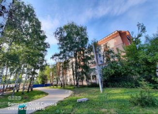 Продам 3-ком. квартиру, 73.4 м2, Нижегородская область, бульвар Мира, 1А