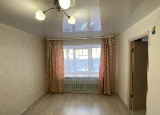 Продаю двухкомнатную квартиру, 43.9 м2, Воткинск, Молодёжная улица, 8