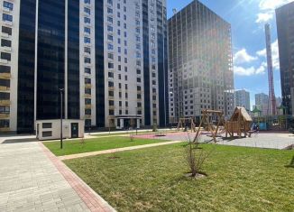 Продам 2-комнатную квартиру, 65.6 м2, Воронеж, улица Пескова, 6