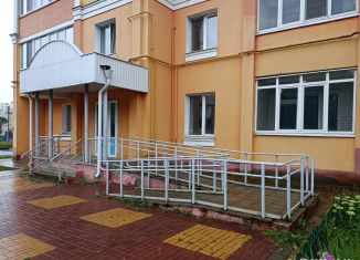 Продаю помещение свободного назначения, 106.3 м2, Орёл, улица Родзевича-Белевича, 26