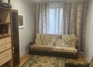 Сдается в аренду 1-комнатная квартира, 37.5 м2, посёлок Шушары, Колпинское шоссе, 11