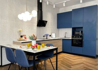 Продается 2-комнатная квартира, 80 м2, Ростов-на-Дону, улица Максима Горького, 256