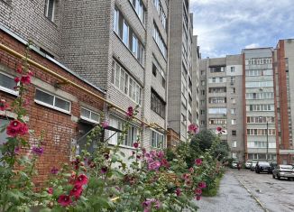 Продажа трехкомнатной квартиры, 60.6 м2, Тула, Староникитская улица, 105