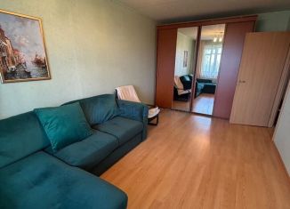 Продается 2-ком. квартира, 50.5 м2, Подольск, улица Энтузиастов, 18