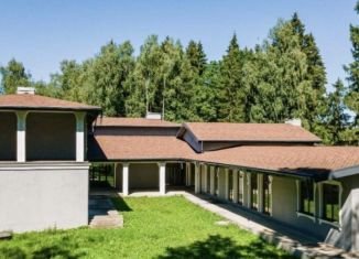 Продажа коттеджа, 1478 м2, деревня Каменка