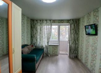 Продаю однокомнатную квартиру, 33 м2, Челябинск, улица Гагарина, 28