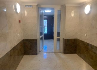 Продажа 3-ком. квартиры, 63.2 м2, Калуга, Советская улица, 178