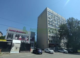 Продаю 1-ком. квартиру, 30.7 м2, Саратов, Беговая улица, 12Б