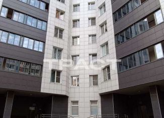 Продаю 2-комнатную квартиру, 66 м2, Воронеж, Спортивная набережная, 19А