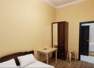 Сдача в аренду 2-комнатной квартиры, 40 м2, Санкт-Петербург, 4-я Советская улица, 25