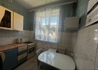 Продается 2-ком. квартира, 44 м2, Новосибирск, Республиканская улица, 1А, Дзержинский район