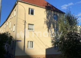 Продам 3-ком. квартиру, 66 м2, Калининград, улица Юрия Гагарина, 8