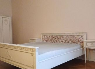 Сдам 1-ком. квартиру, 68 м2, Санкт-Петербург, Фурштатская улица, 9