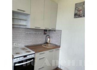 Сдаю однокомнатную квартиру, 34 м2, Республика Башкортостан, улица Комарова, 8