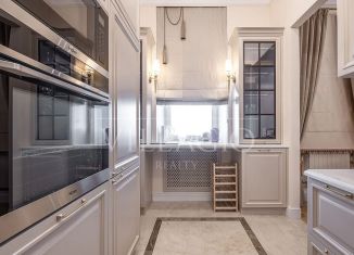 Продам 4-комнатную квартиру, 109.4 м2, Москва, Тверская улица, 12с8, Тверская улица