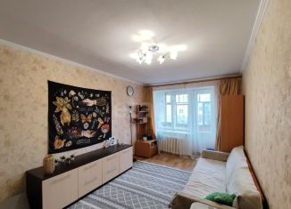 2-комнатная квартира на продажу, 44.5 м2, Курган, улица Василия Блюхера, 6, жилой район Центральный