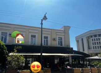 Продается 3-комнатная квартира, 52.4 м2, Крым, Екатерининская улица, 14/9