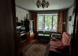 Продам трехкомнатную квартиру, 61.8 м2, Истра, улица 9-й Гвардейской Дивизии, 43