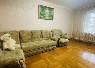 Продается двухкомнатная квартира, 54 м2, Горячий Ключ, улица Ленина, 179А