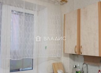 Сдается в аренду 1-ком. квартира, 49.5 м2, Тобольск, 10-й микрорайон, 65