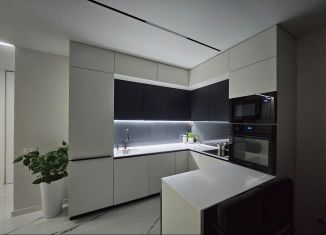 Сдается 4-ком. квартира, 97 м2, Новосибирск, улица Дмитрия Донского, 25/1, метро Заельцовская