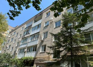 Продаю трехкомнатную квартиру, 69.3 м2, Ставрополь, микрорайон № 6, улица Мира, 283