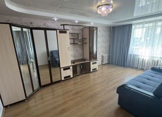 Двухкомнатная квартира на продажу, 43 м2, Сарапул, улица Гоголя, 93