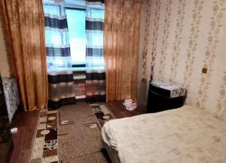 Продается 1-комнатная квартира, 20 м2, Старый Оскол, улица Калинина, 1/4