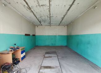 Продаю гараж, 30 м2, Киров, улица Есенина, 13Г