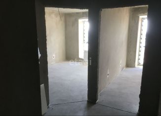 Продаю однокомнатную квартиру, 38 м2, Тюмень, улица Клары Цеткин, 61к6