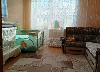 Продам 3-комнатную квартиру, 59 м2, Кумертау, улица Салавата, 9