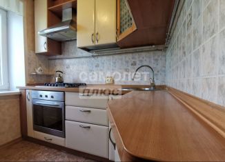 Продаю 2-ком. квартиру, 44.8 м2, Калуга, Пролетарская улица, 47