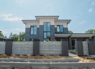 Продается дом, 240 м2, посёлок городского типа Лесной Городок, Лесная улица