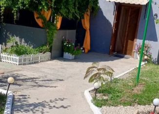 Сдам дом, 40 м2, поселок городского типа Приморский, Кооперативная улица