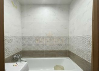 Продается 3-ком. квартира, 67.3 м2, Йошкар-Ола, улица Васильева, 5, микрорайон 9А