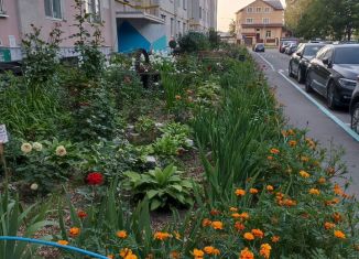 Продаю 3-ком. квартиру, 68 м2, Казань, улица Голубятникова, 20