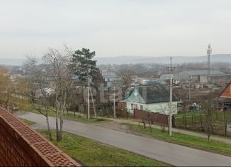 Продажа 2-ком. квартиры, 73 м2, Горячий Ключ, Кубанская улица, 34