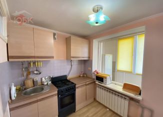 Продаю 2-комнатную квартиру, 45 м2, Евпатория, улица Дёмышева, 156