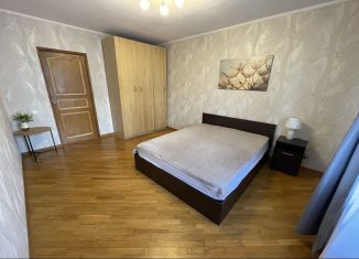 Сдаю 1-ком. квартиру, 39 м2, Санкт-Петербург, Светлановский проспект, 115к1