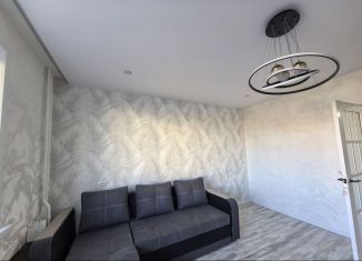 Продаю 2-комнатную квартиру, 54 м2, Чита, микрорайон Северный, 61