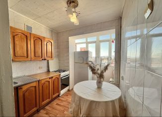 Продаю 2-ком. квартиру, 38 м2, Геленджик, улица Мичурина, 31