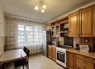 Продается 3-комнатная квартира, 92.8 м2, Калининград, Красносельская улица, 89