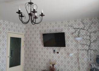 Продаю трехкомнатную квартиру, 63.7 м2, Кронштадт, улица Станюковича, 6