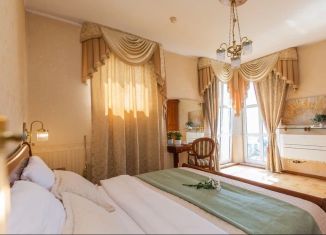 Сдача в аренду 3-комнатной квартиры, 136 м2, Сочи, улица Войкова, 35, микрорайон Центральный