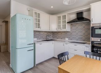 Продам 1-комнатную квартиру, 47 м2, Москва, ЮАО, Варшавское шоссе, 141к10