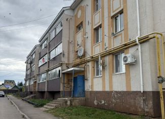 Продам 2-ком. квартиру, 54 м2, Татарстан, Центральная улица, 83