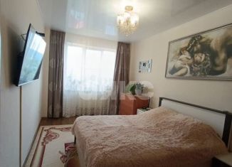 Продам 2-ком. квартиру, 64.2 м2, Горячий Ключ, улица Ярославского, 100Б