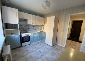 Сдам 1-ком. квартиру, 38 м2, Республика Башкортостан, улица Строителей, 4